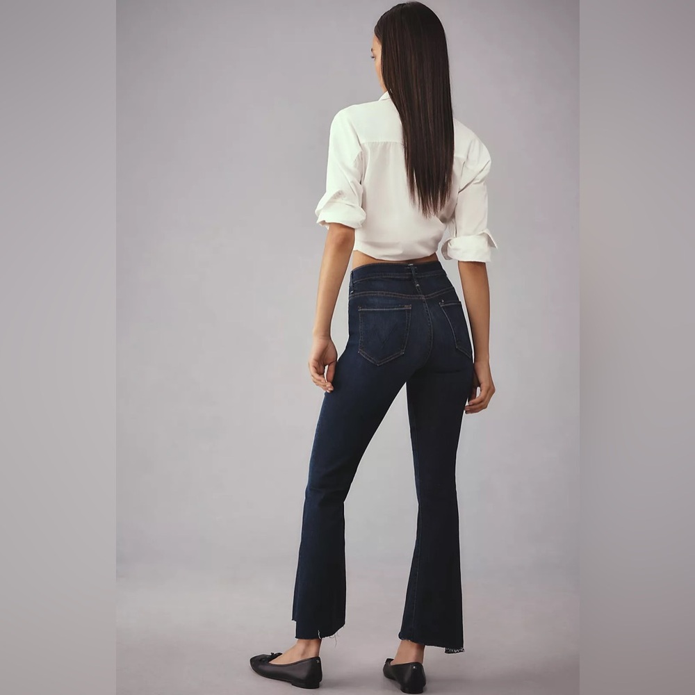 NWT MOTHER The Insider Crop Step Fray Jean in Off Limits - Picture 2 of 16